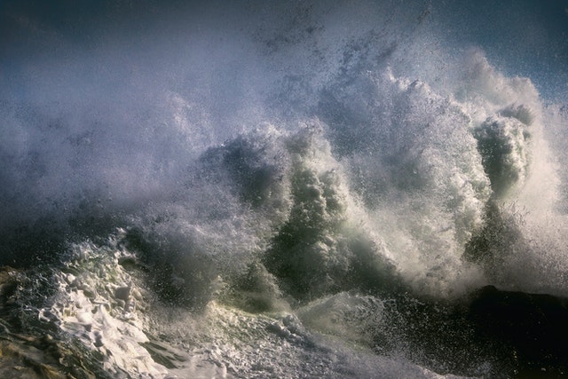 sonhar com tsunami o que pode significar 